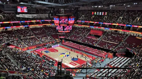 山东泰山亚冠客场对阵蔚山比赛裁判组揭晓，伊朗主裁执裁